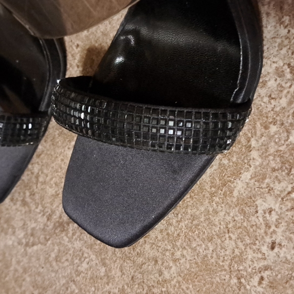 Guess shoes - Picture 7 of 10